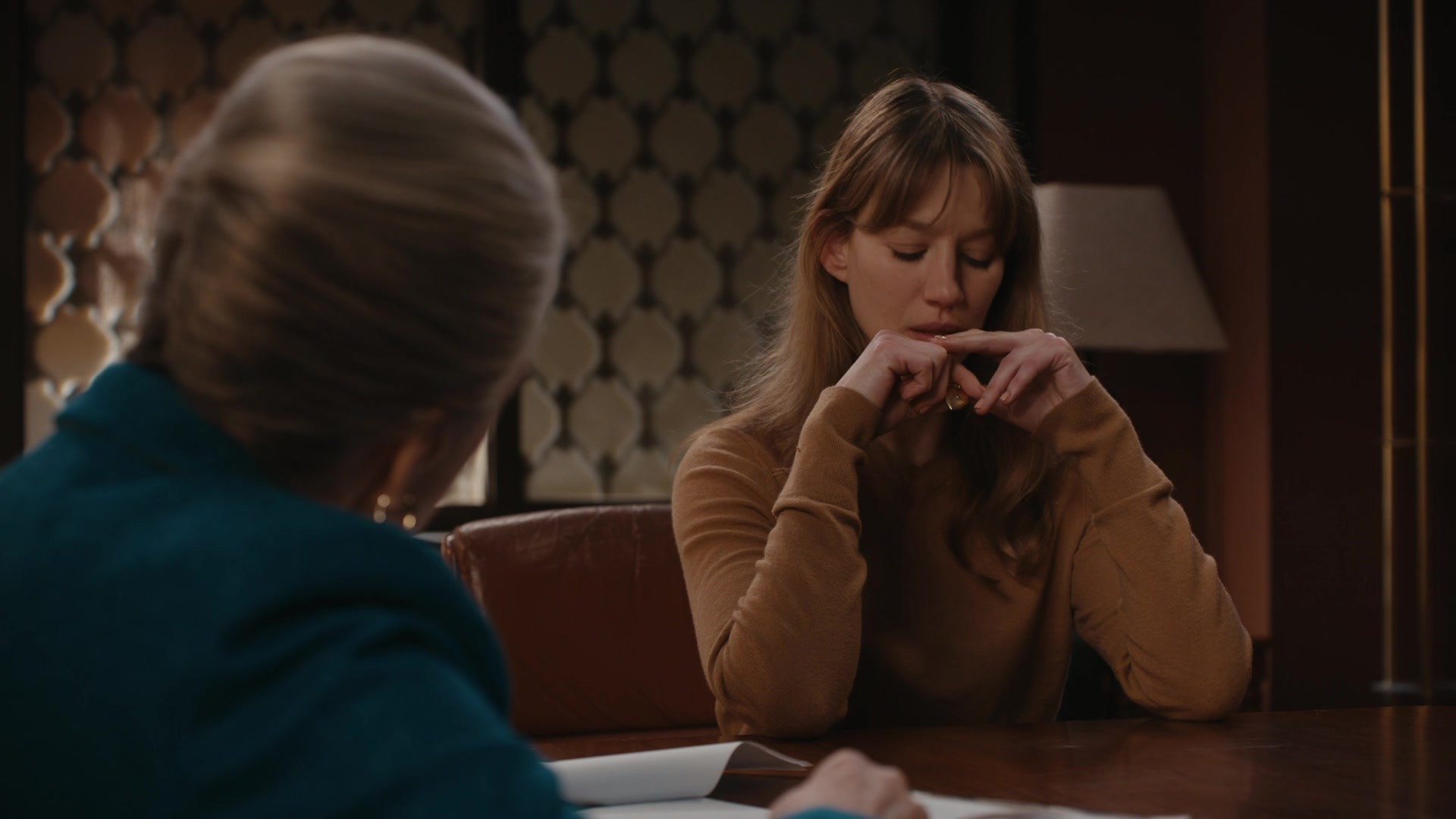 lovelyyael_matlock_2x12_caps_0419.jpg
