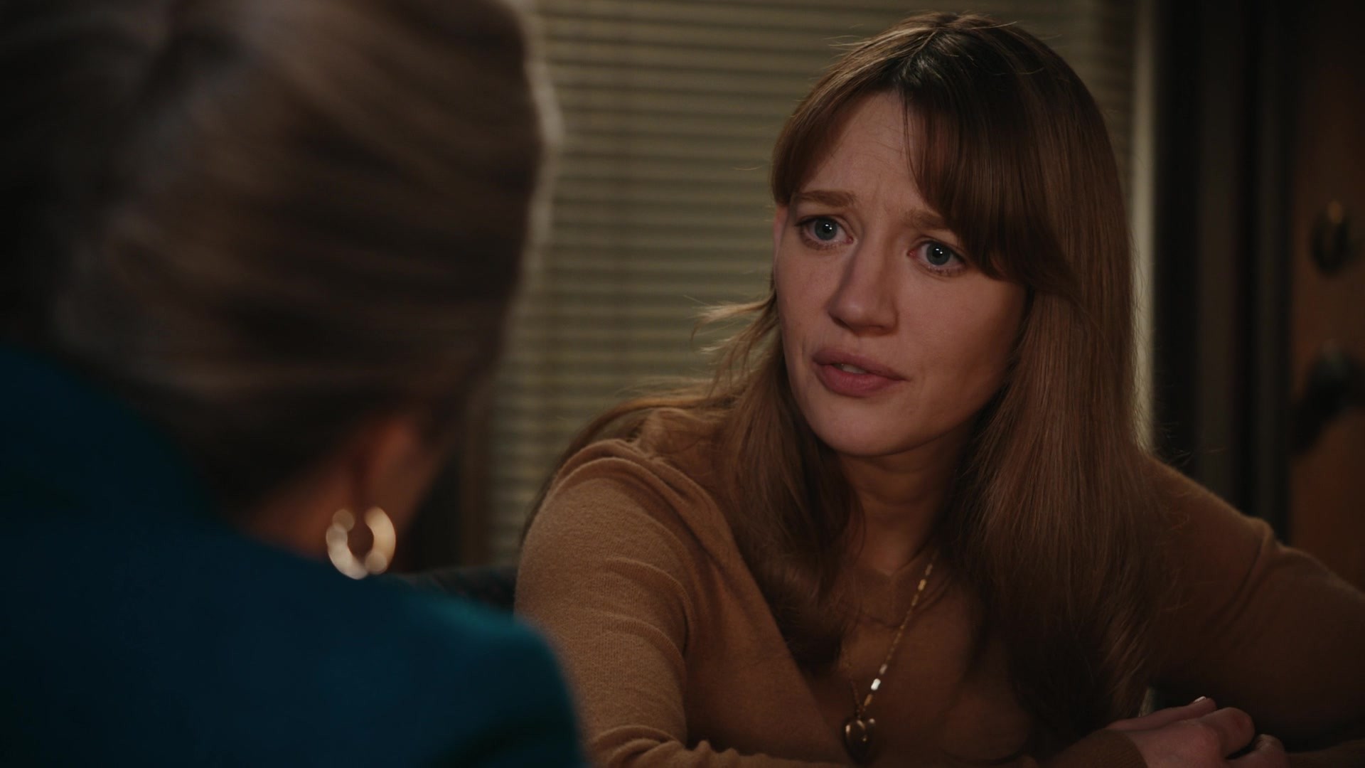 lovelyyael_matlock_2x12_caps_0932.jpg