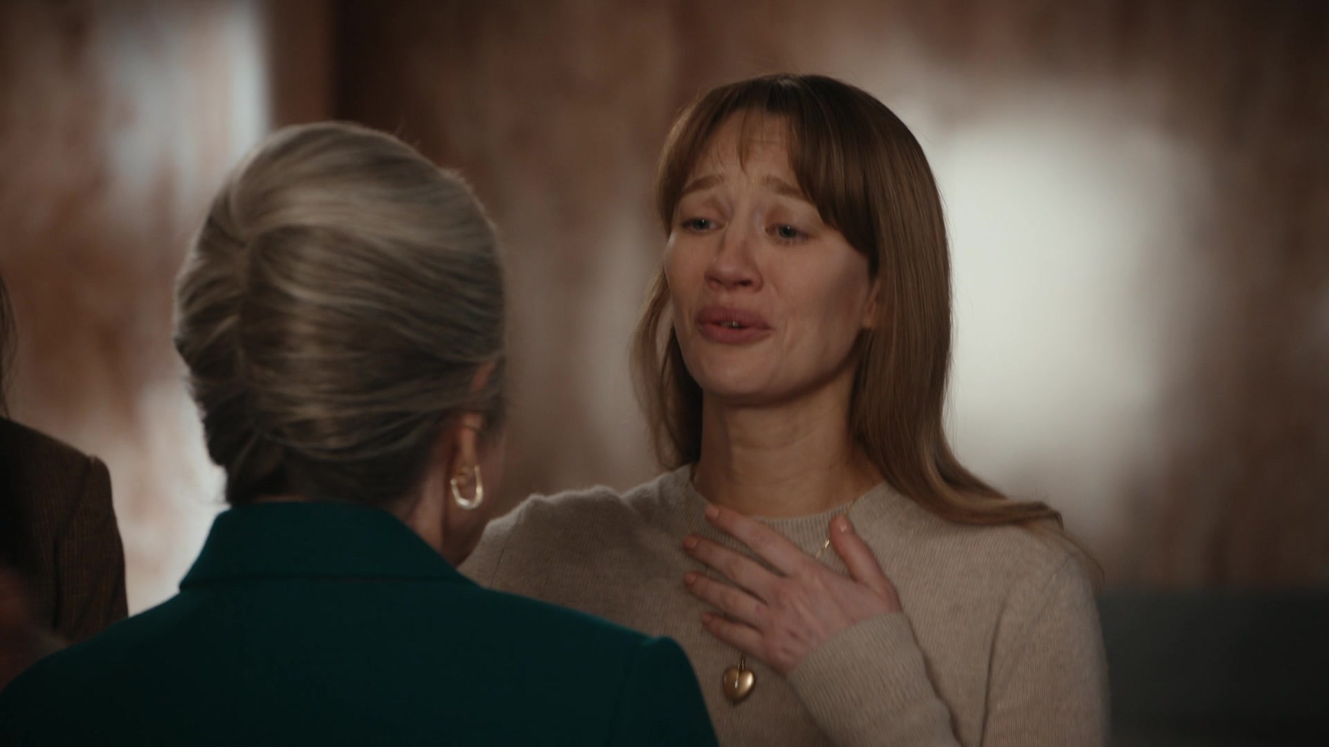 lovelyyael_matlock_2x12_caps_1038.jpg