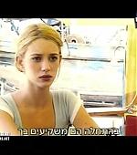 100.jpg